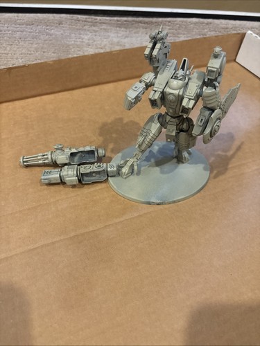 Warhammer 40k tau riptide - warhammer,